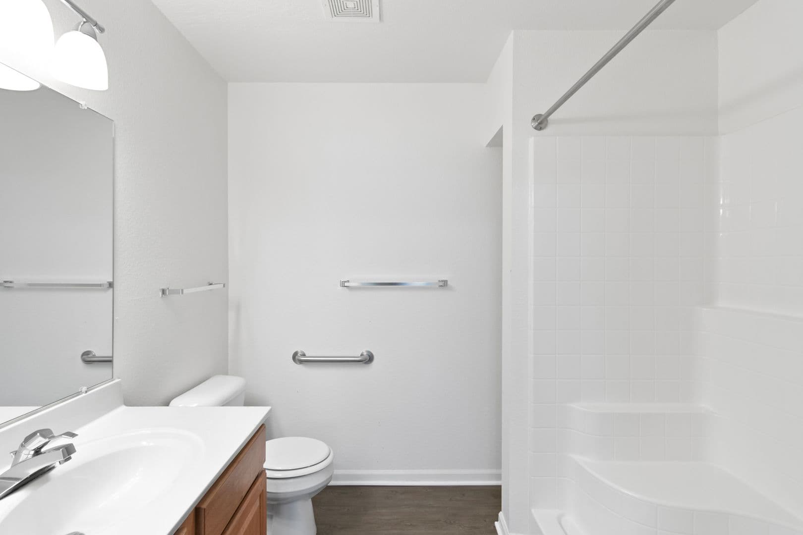Ypsilanti Apartment: 2224 Golfside Road