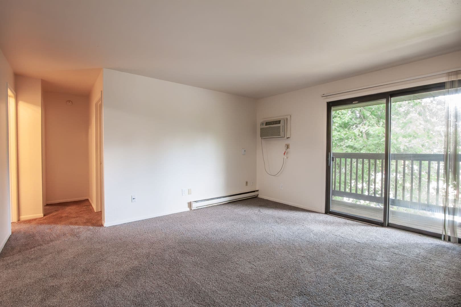 East Lansing Apartment: 2345 N. Harrison Road