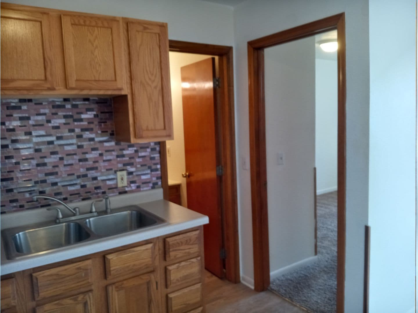 Olivet Apartment: 350 Church Street