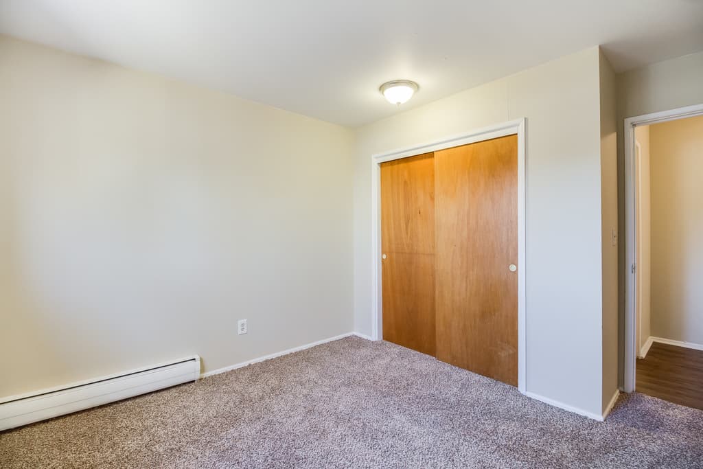 Lansing Apartment: 723 W Shiawassee