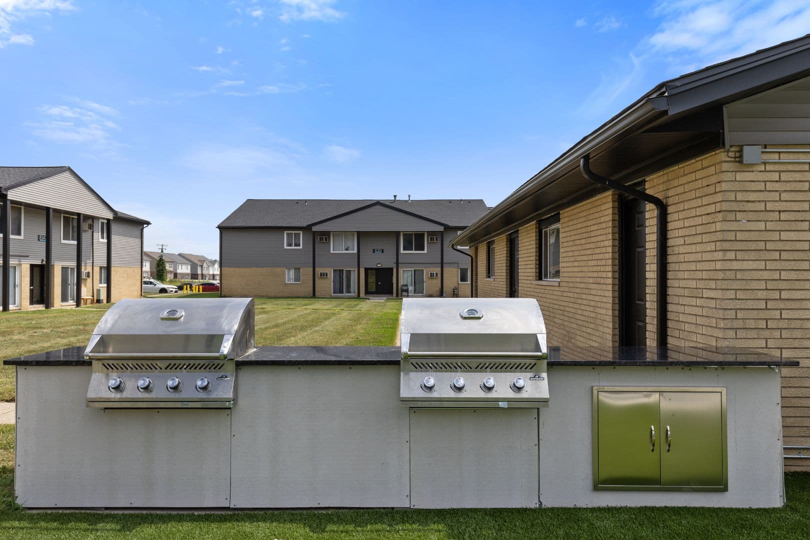 Washington Township Apartment: 8365 S. Stony Dr.
