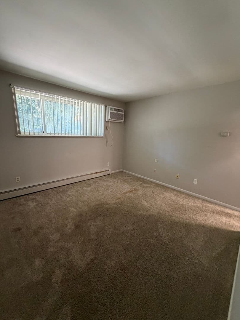Battle Creek Apartment: 725 & 775 Wagner Drive
