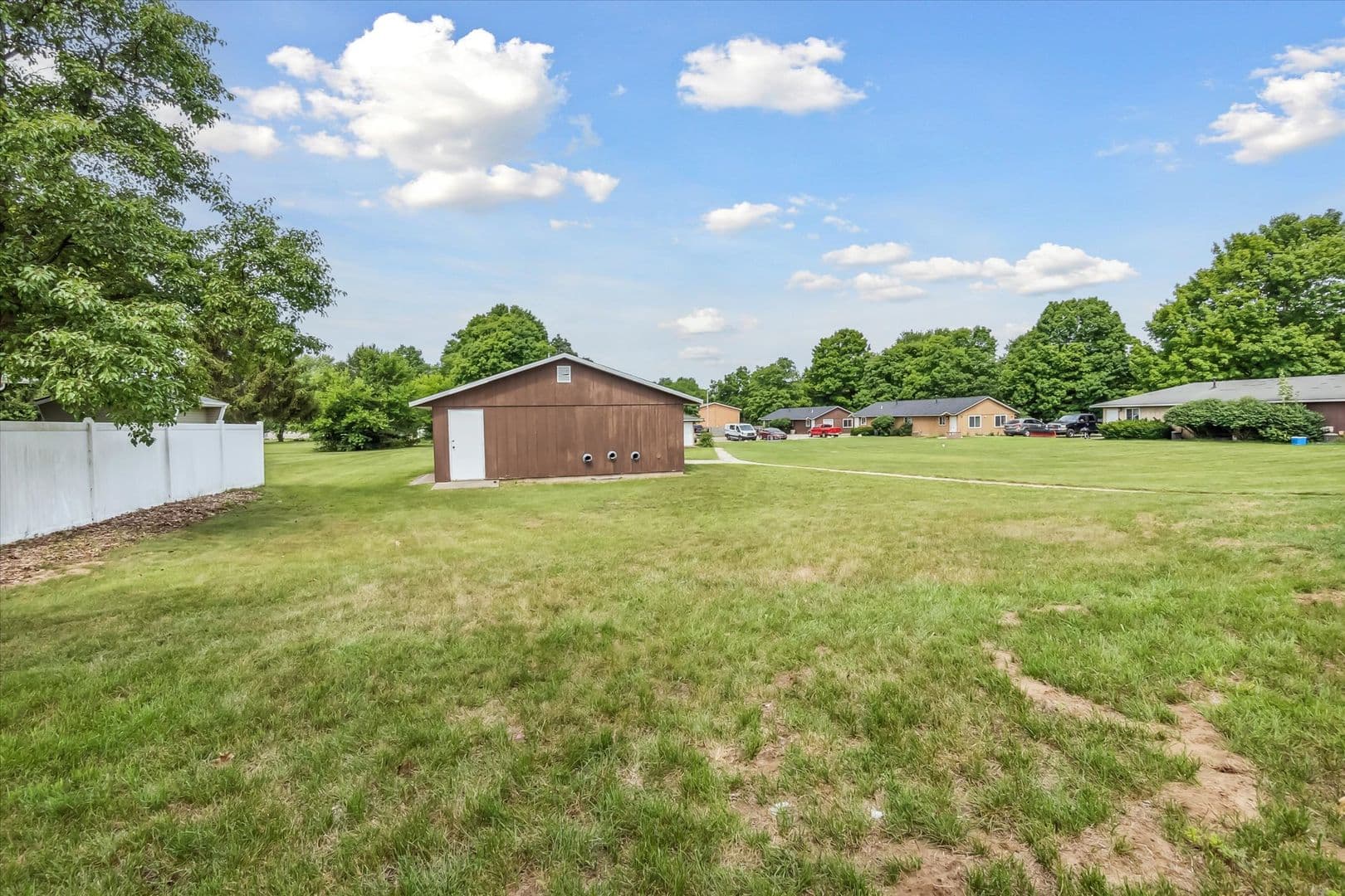 Lawton Apartment: 210 Morrill