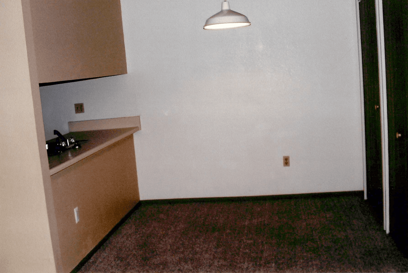 Litchfield Apartment: 204 Southfield St.