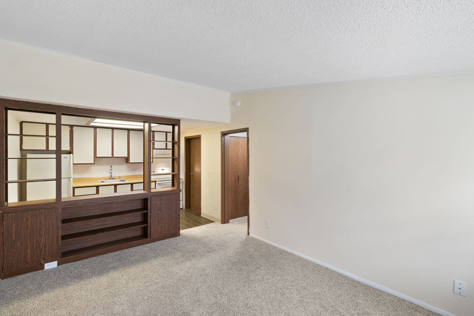 Haslett Apartment: 1373 Montgomery Court