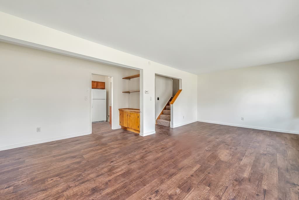 Springfield Apartment: 1 -16 Locust Road