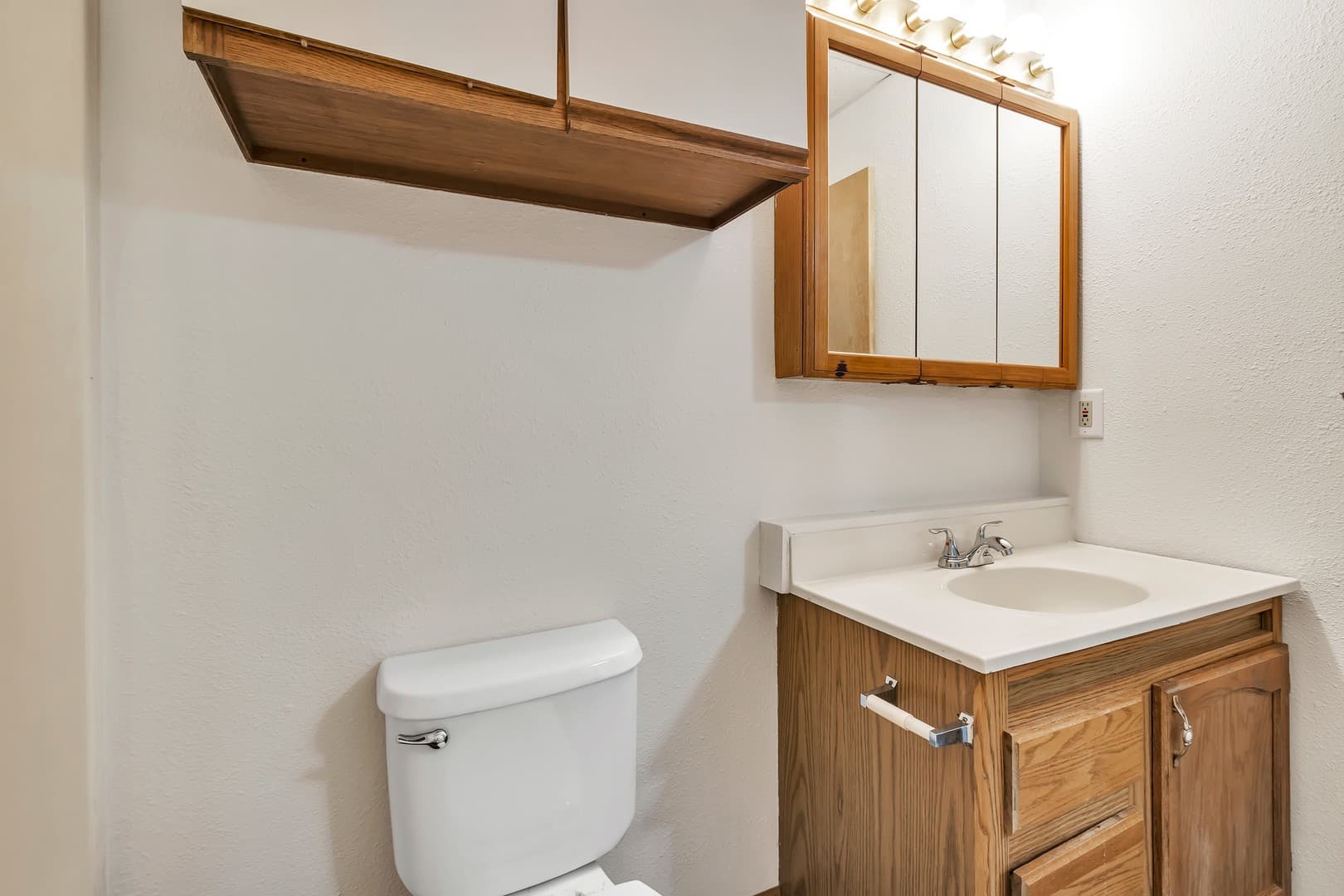 Olivet Apartment: 350 Church Street