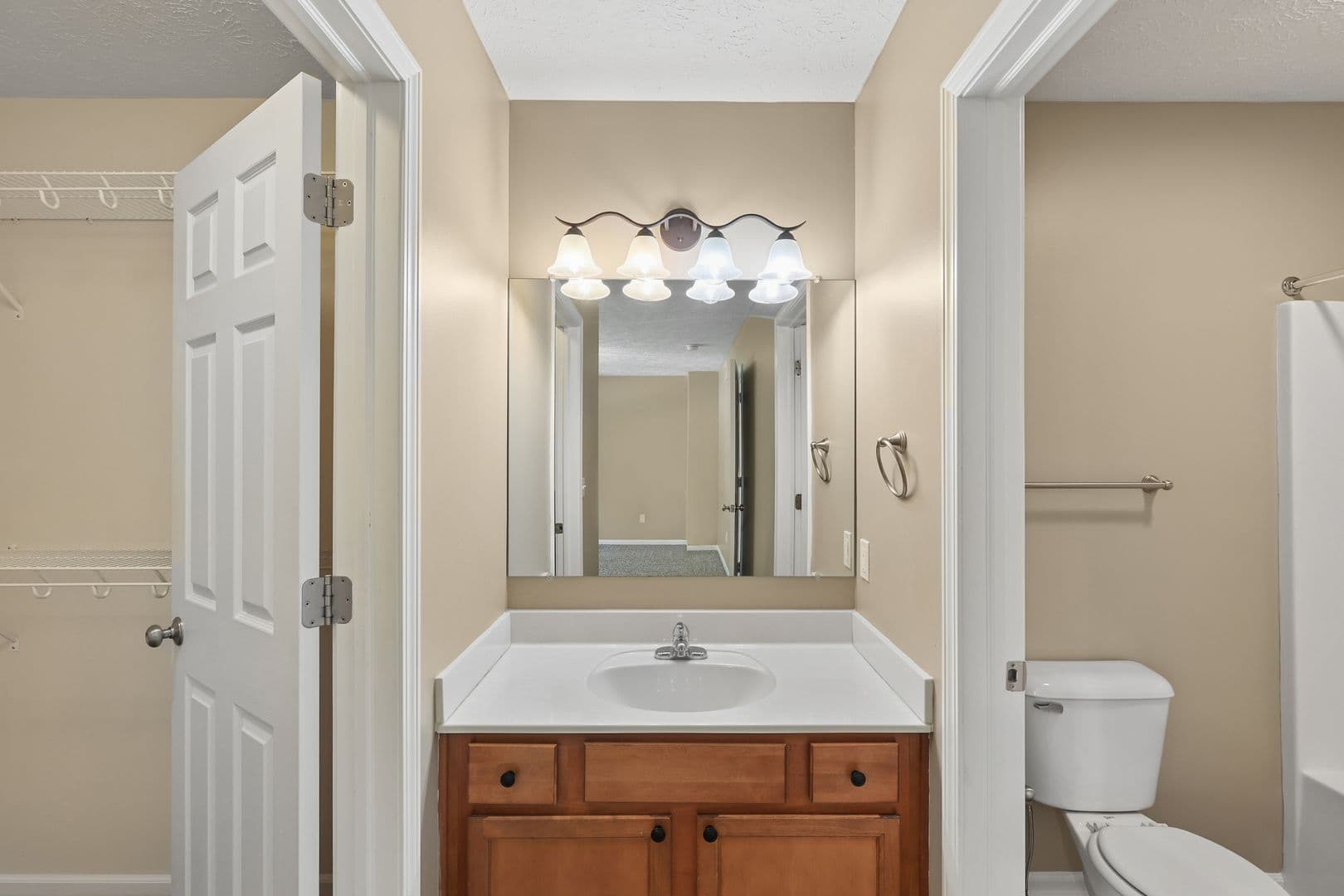 DeWitt Apartment: 270 Brunswick Drive
