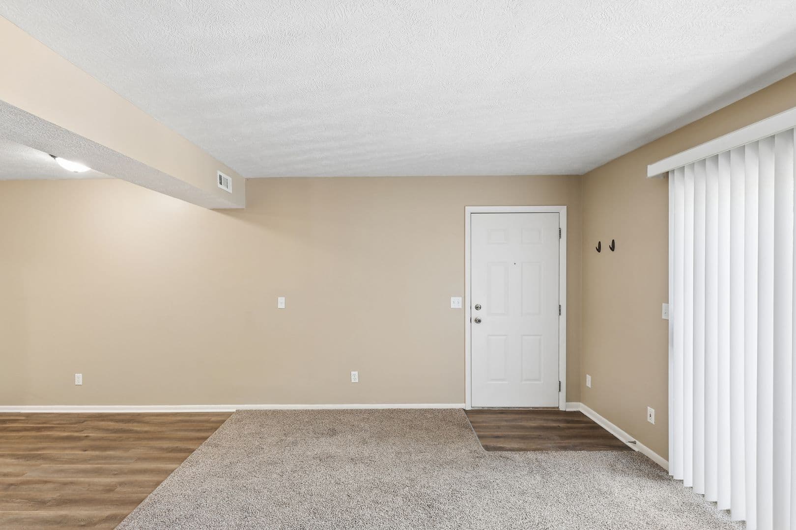DeWitt Apartment: 270 Brunswick Drive