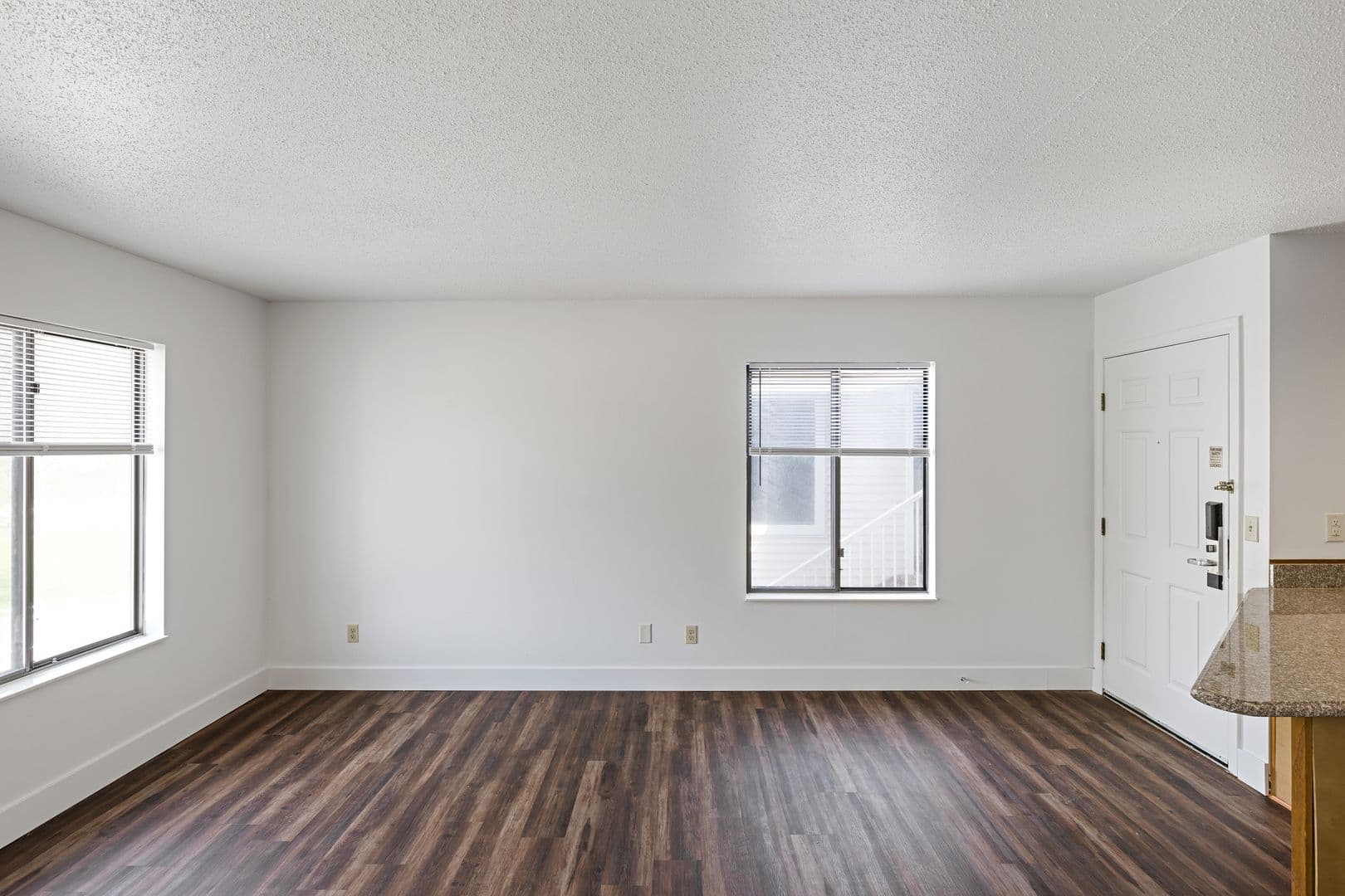 Kalamazoo Apartment: 1500 East Kilgore Road