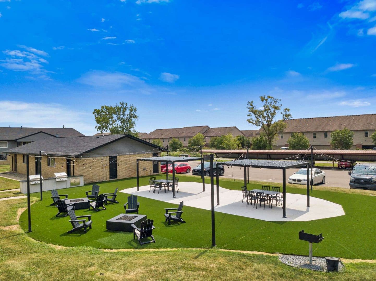 Washington Township Apartment: 8365 S. Stony Dr.