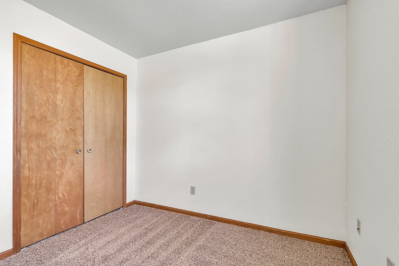 Olivet Apartment: 350 Church Street