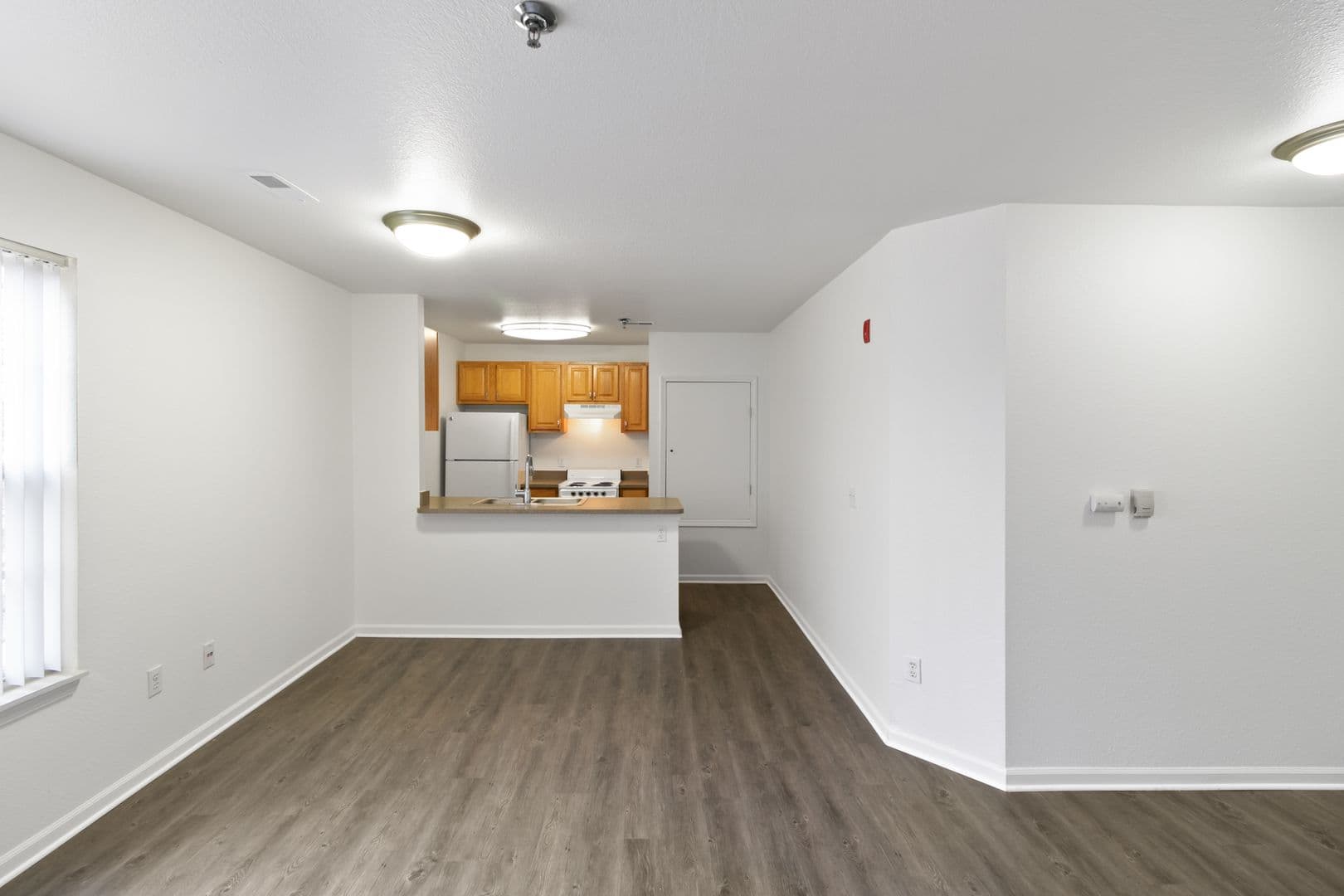 Ypsilanti Apartment: 2224 Golfside Road