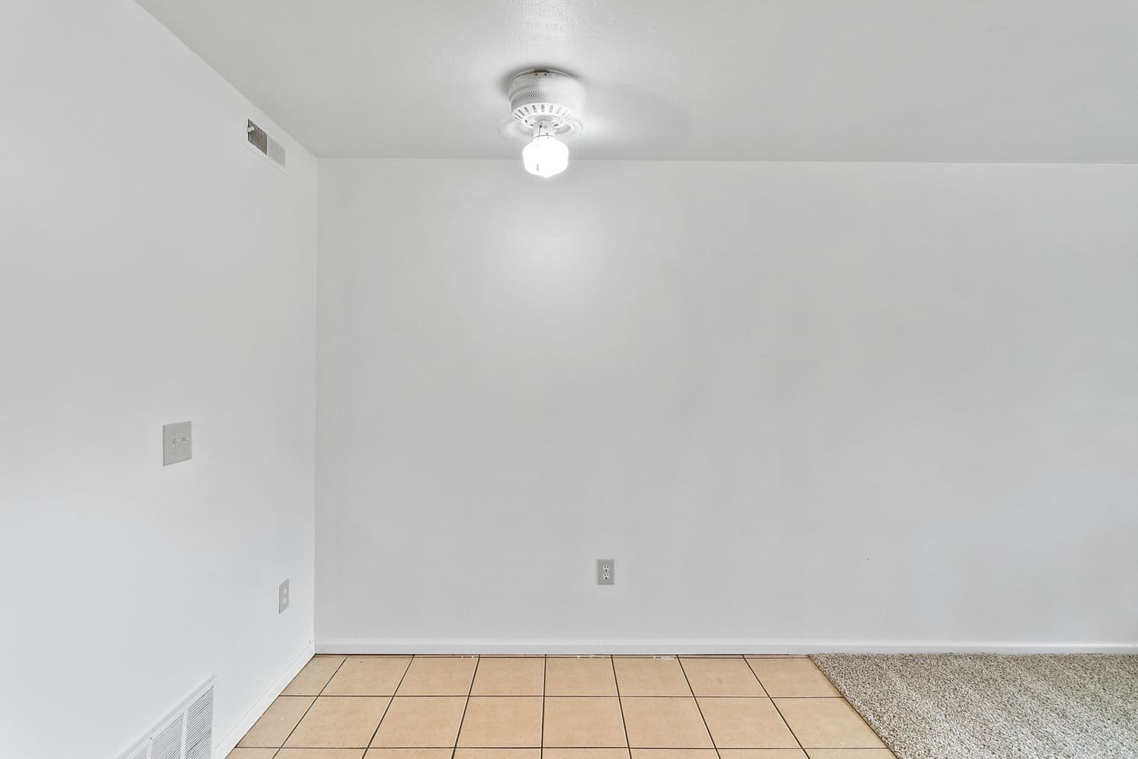 Saginaw Apartment: 1617 North Mason Street