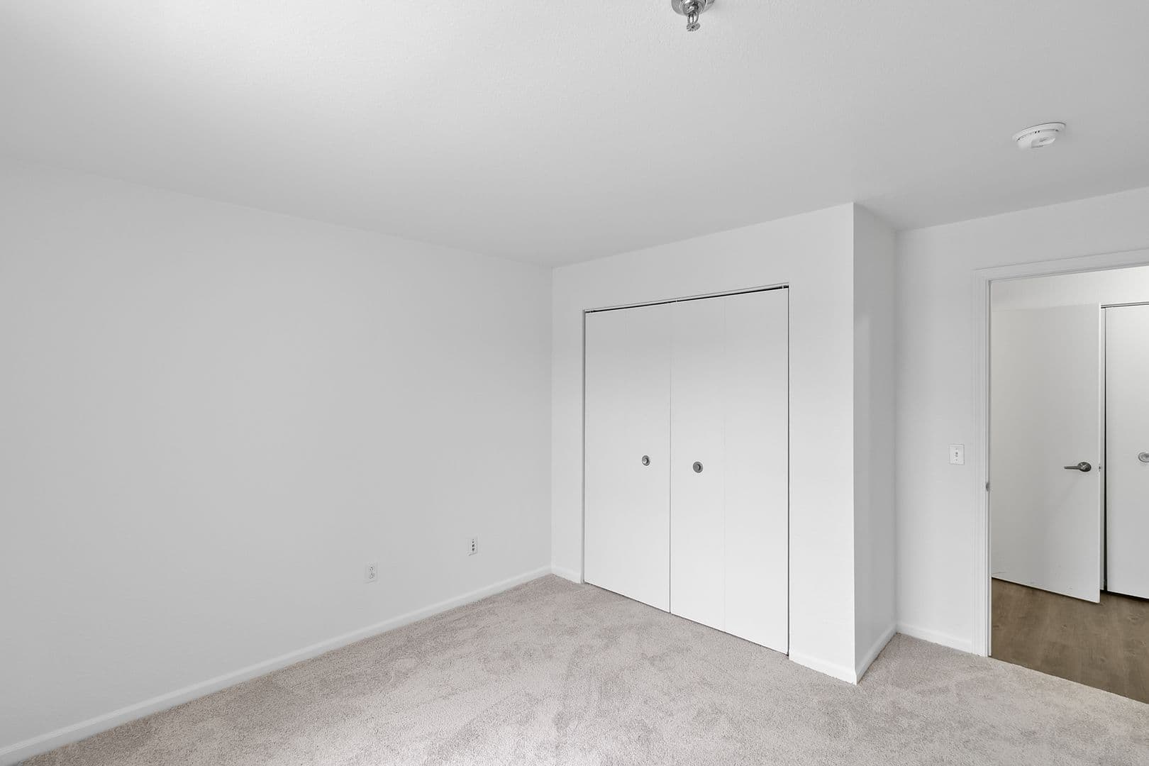 Ypsilanti Apartment: 2224 Golfside Road