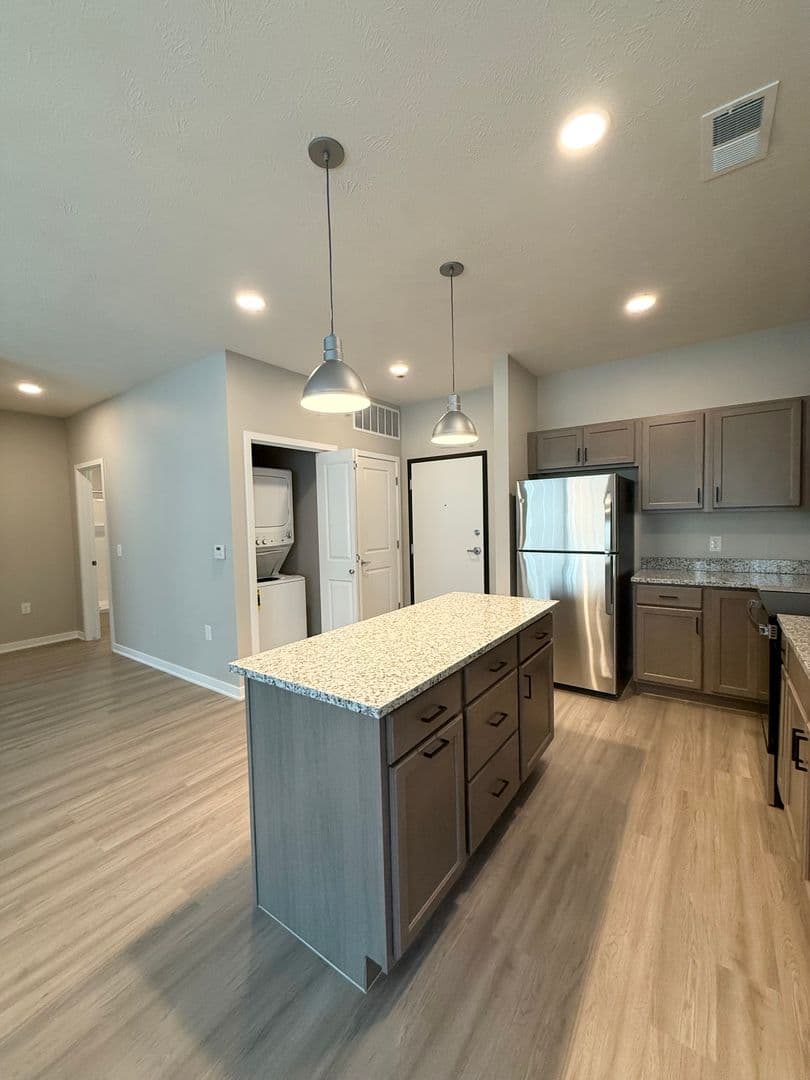 Omaha Apartment: 3513 Howard Street