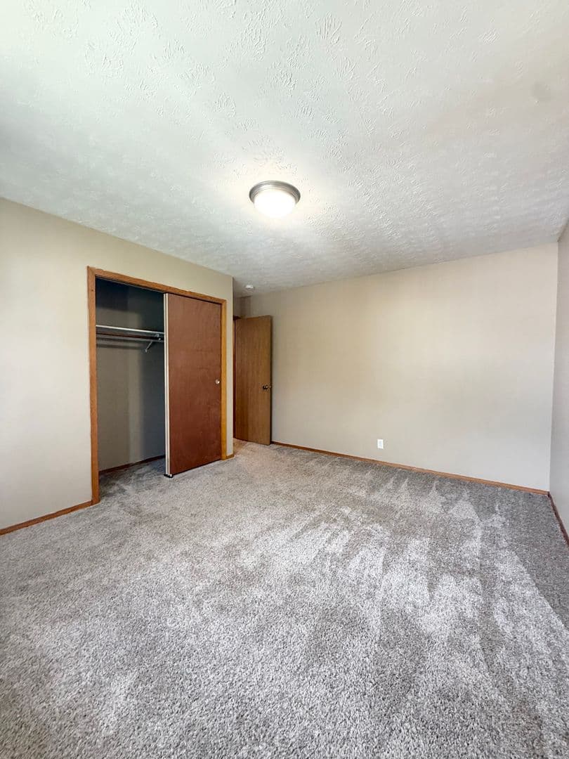 Bellevue Apartment: 3008 Washington Street