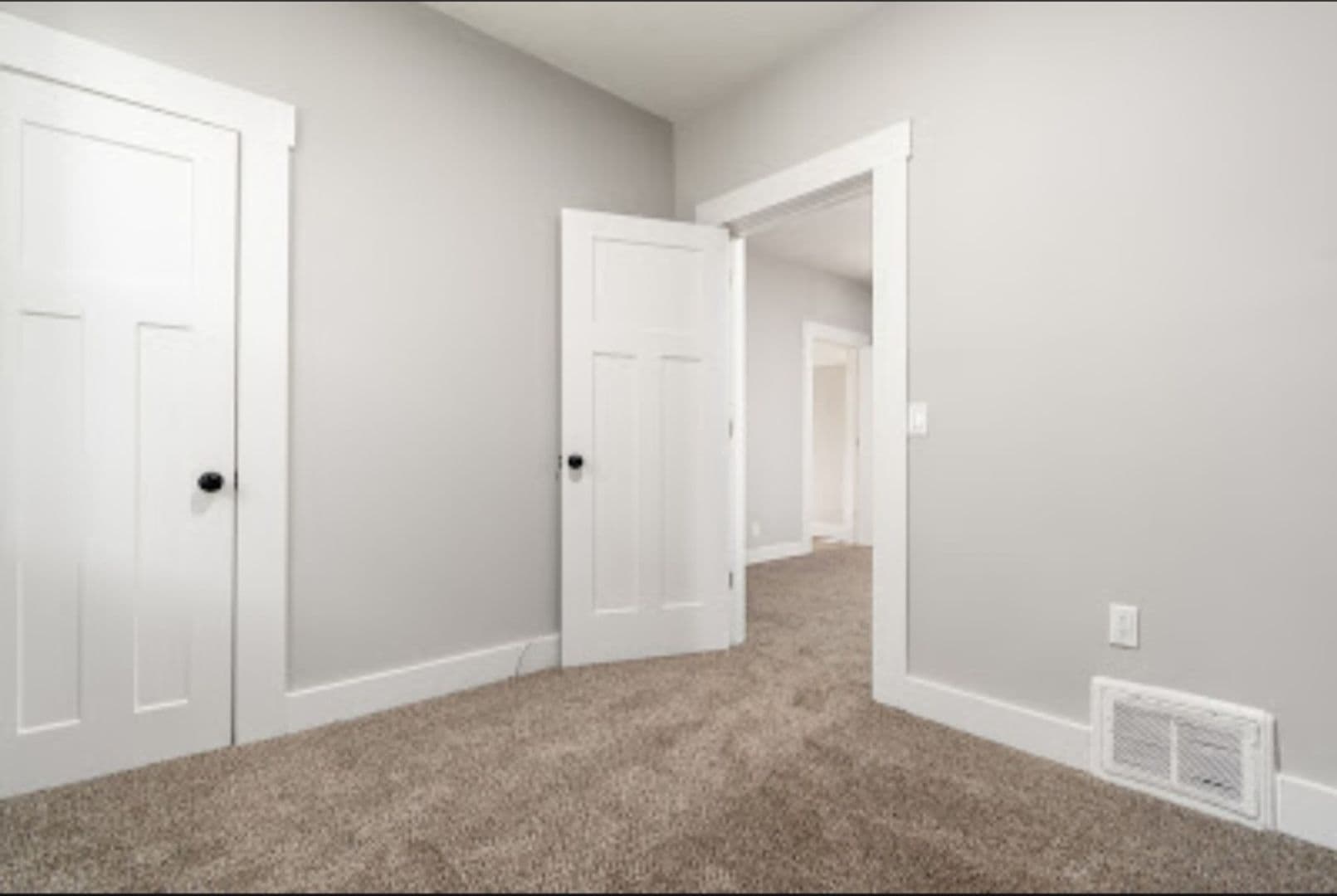 Omaha House: 5411 N 24th Street