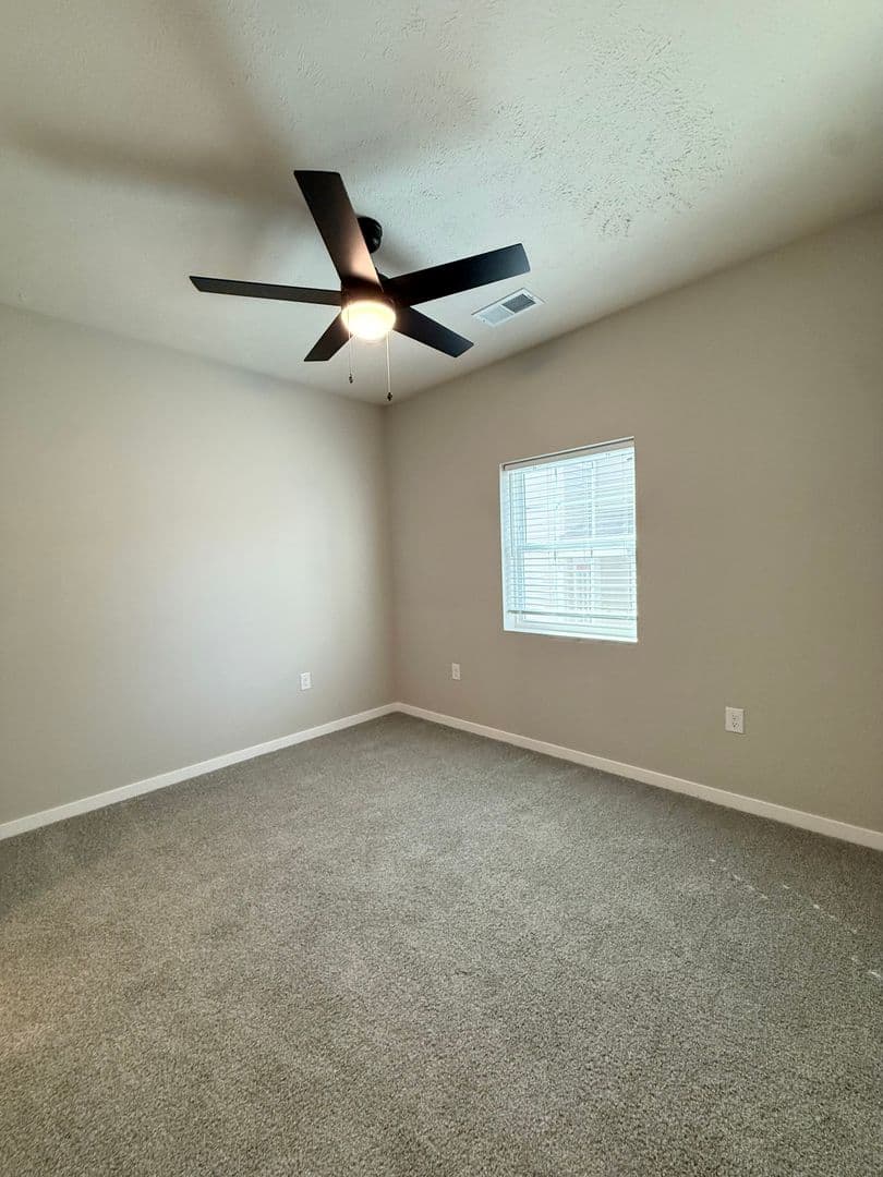 Omaha Apartment: 3513 Howard Street