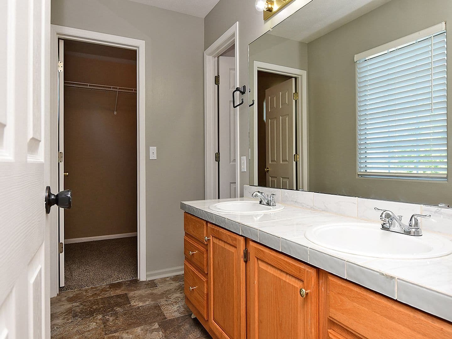 Omaha House: 4413 S 176th Ave