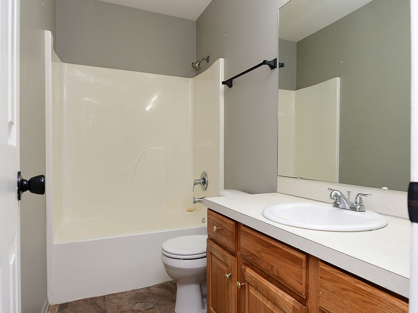 Omaha House: 4413 S 176th Ave