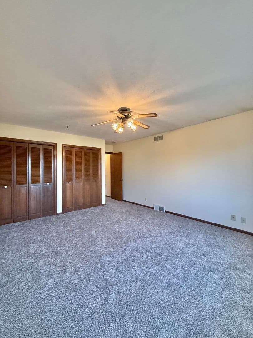 Omaha House: 2608 N 93rd St
