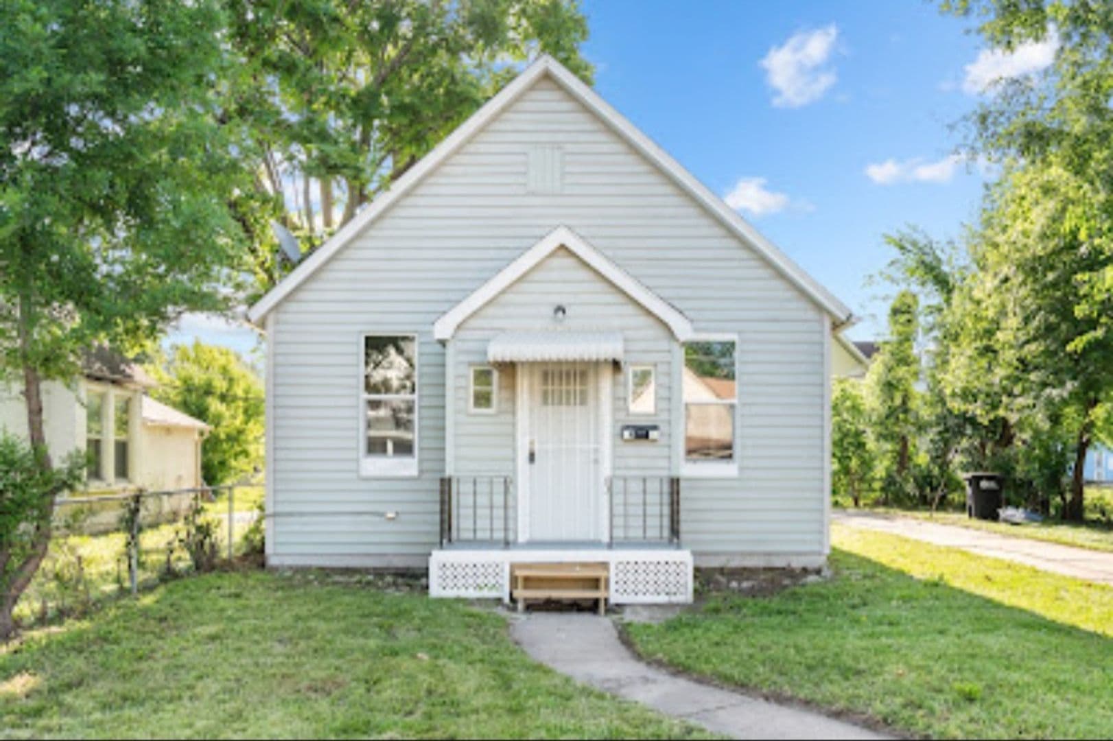 Omaha House: 5411 N 24th Street