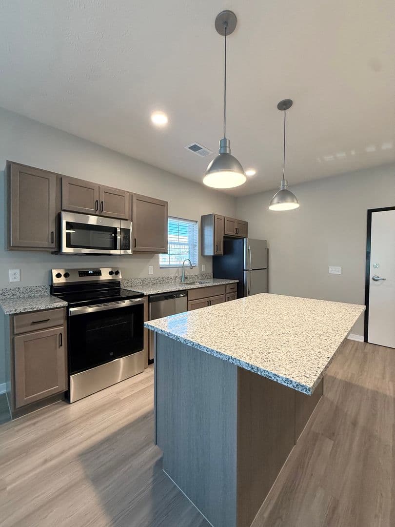 Omaha Apartment: 3513 Howard Street