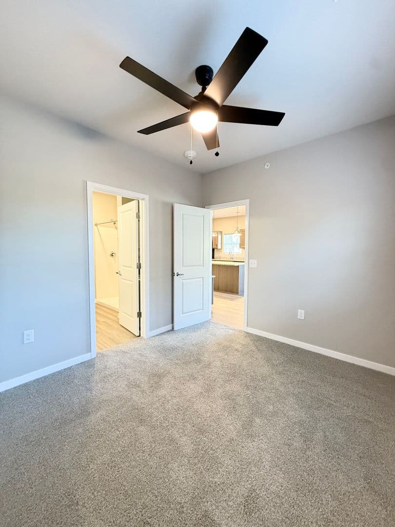Omaha Apartment: 3513 Howard Street