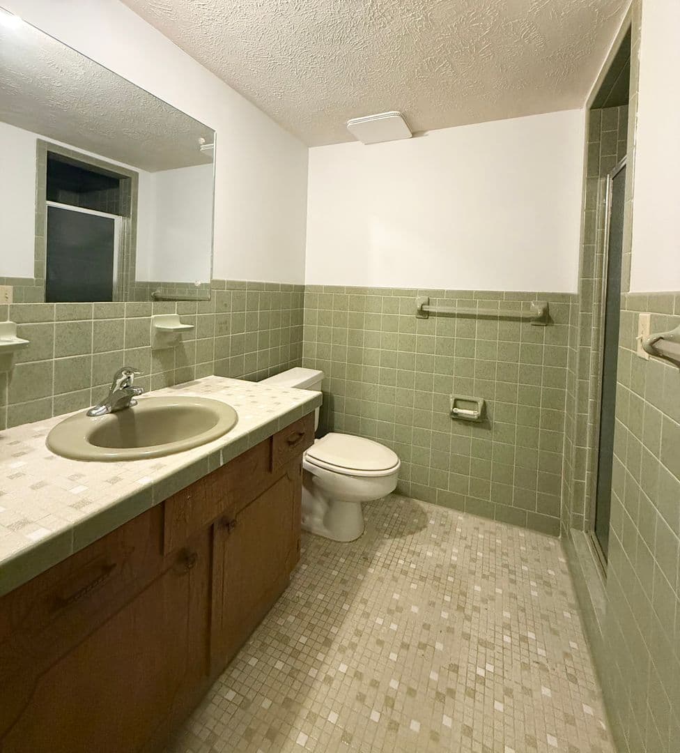 Omaha House: 2608 N 93rd St
