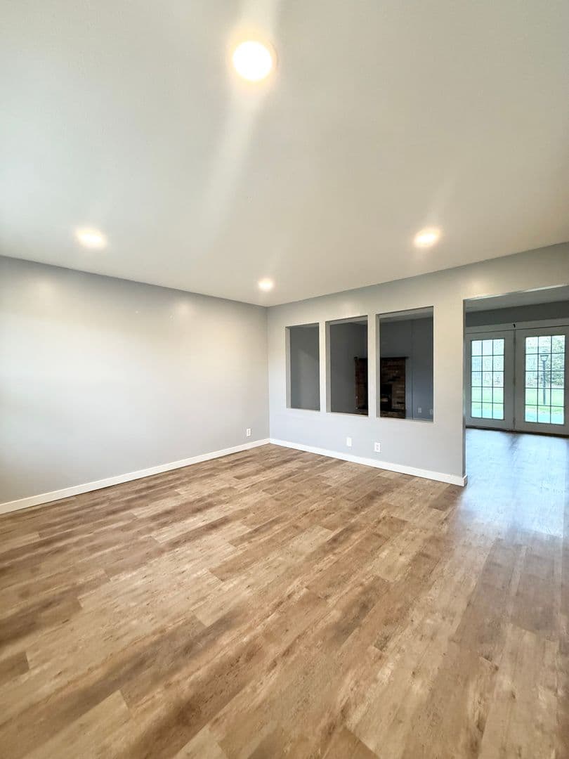 Omaha House: 6605 North 65th Street