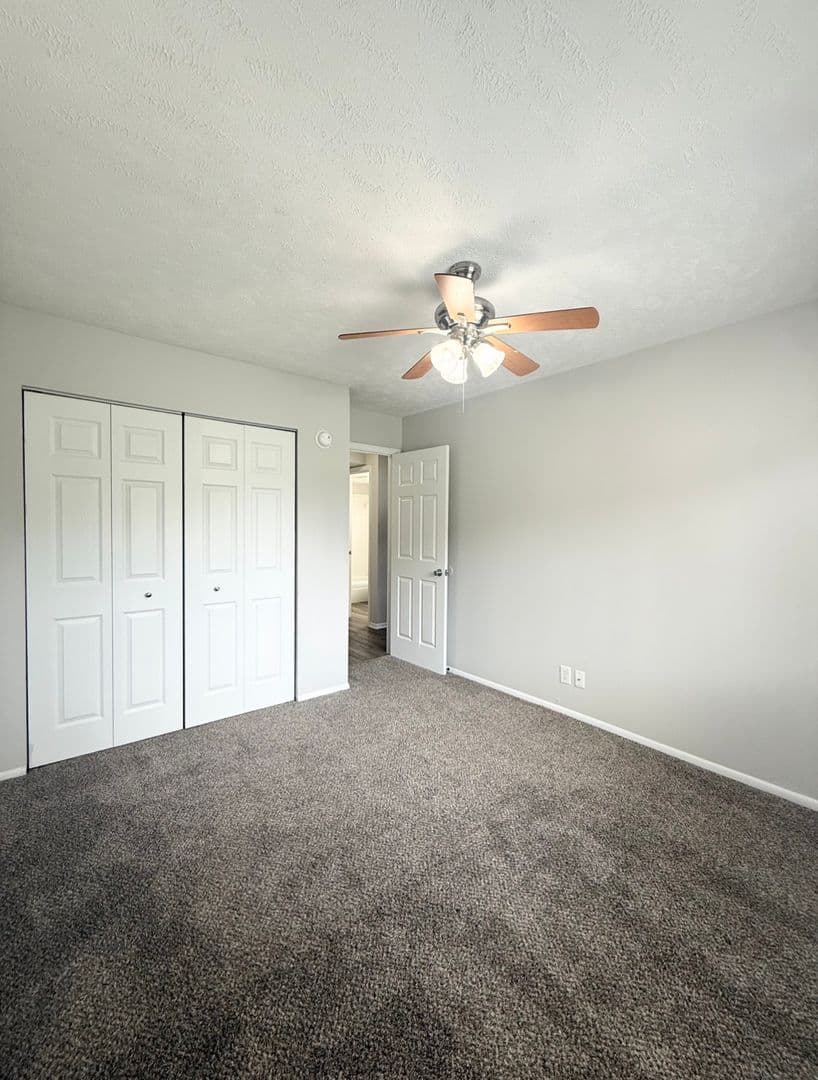 Omaha Apartment: 11706 Arbor Street