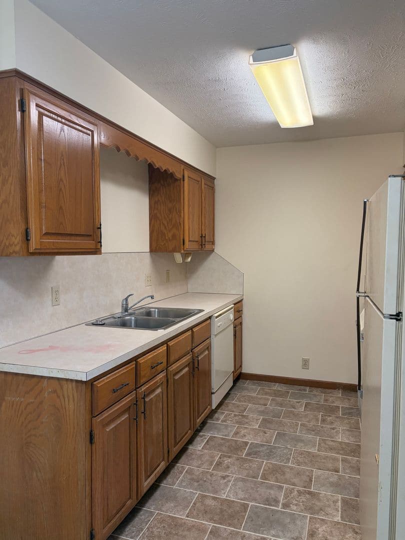 Omaha Apartment: 2665 N 93rd Street