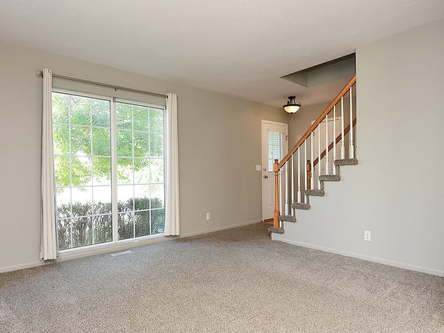 Omaha House: 4413 S 176th Ave