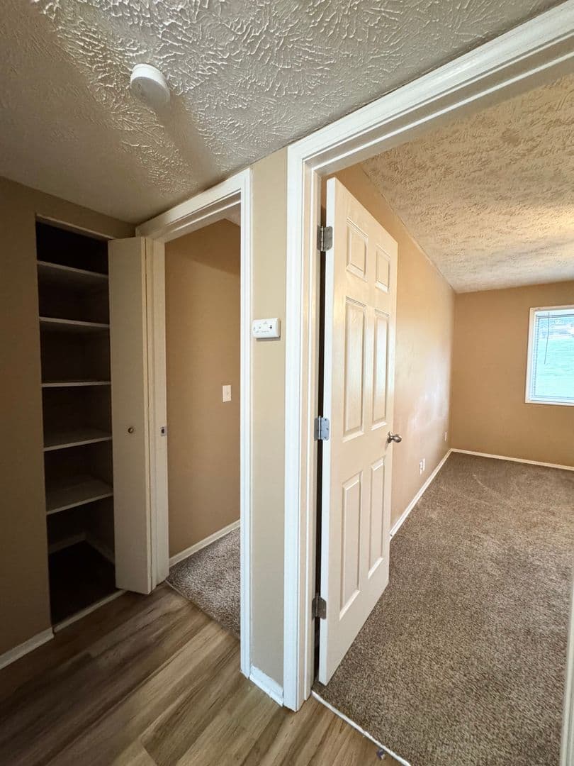 Omaha Apartment: 11706 Arbor Street