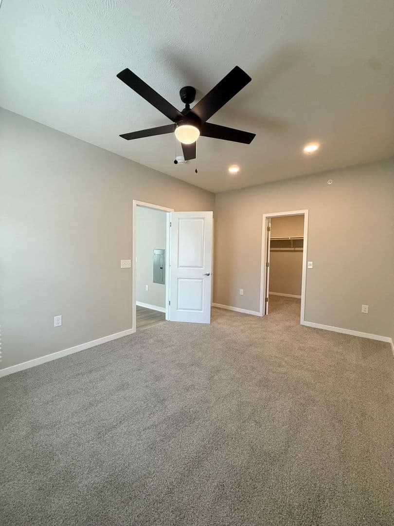 Omaha Apartment: 3513 Howard Street