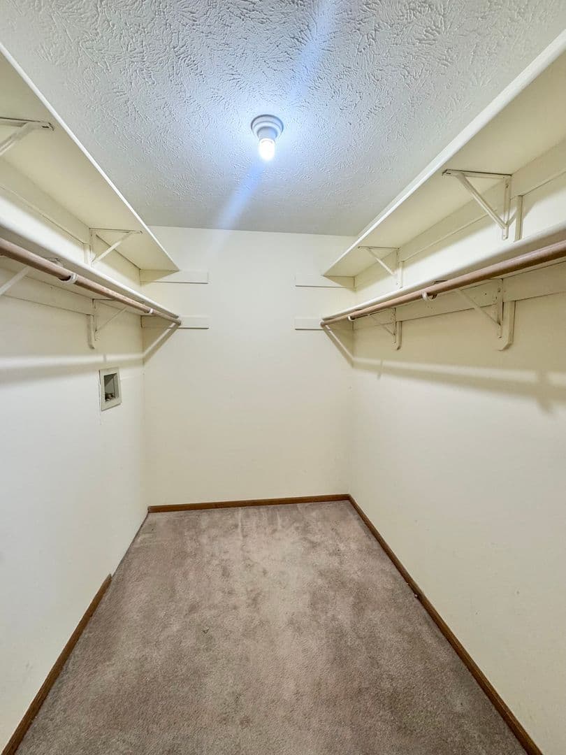 Omaha Apartment: 2675 N 93rd Street