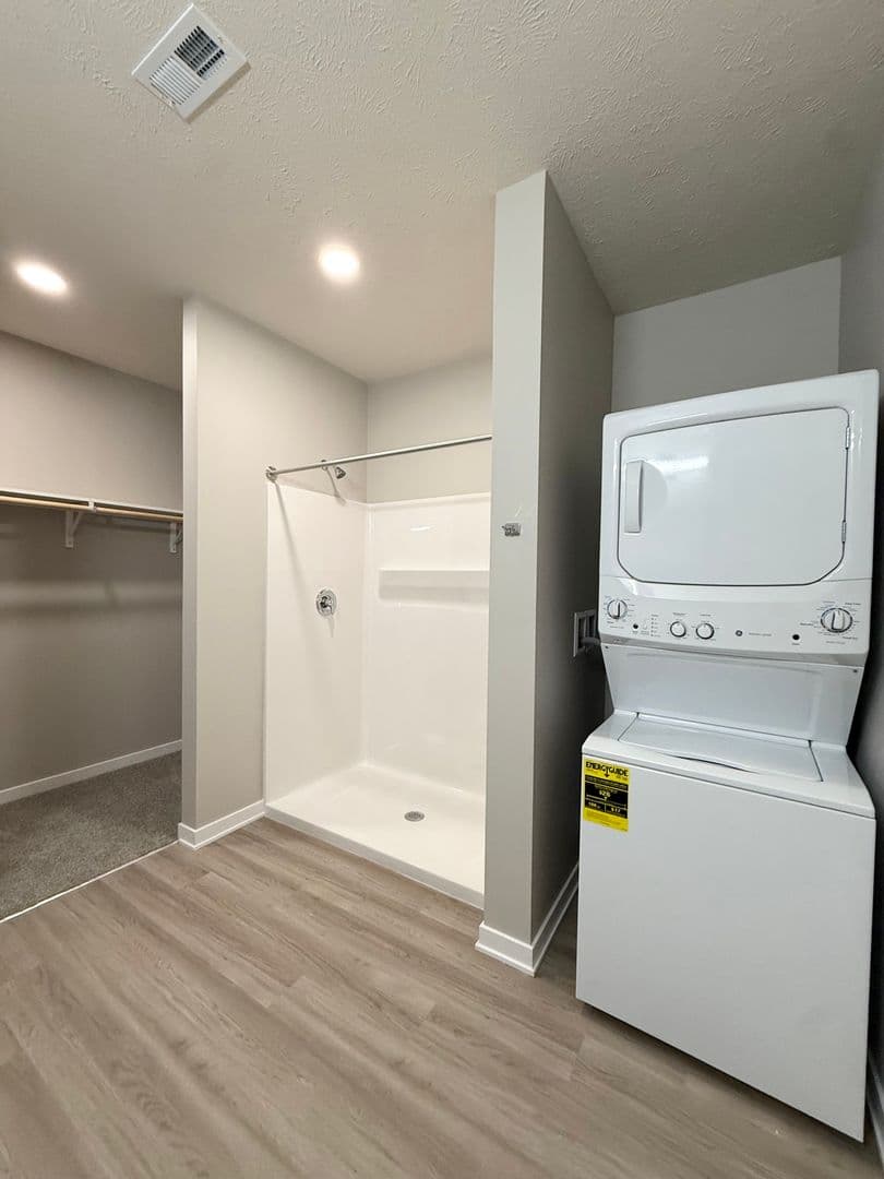 Omaha Apartment: 3513 Howard Street