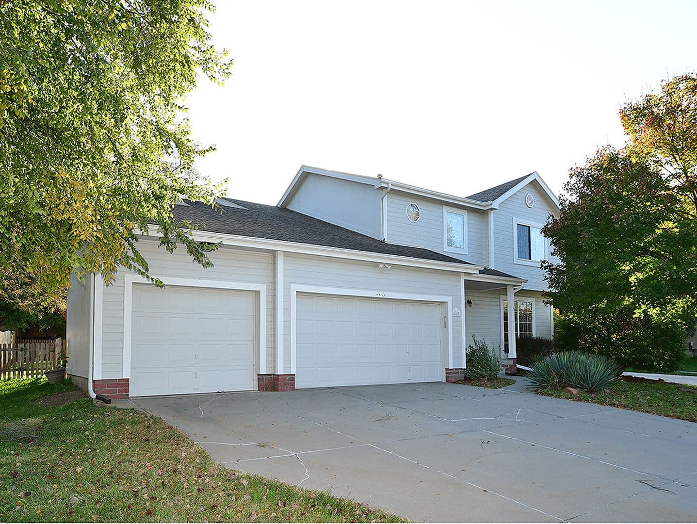 Omaha House: 4413 S 176th Ave