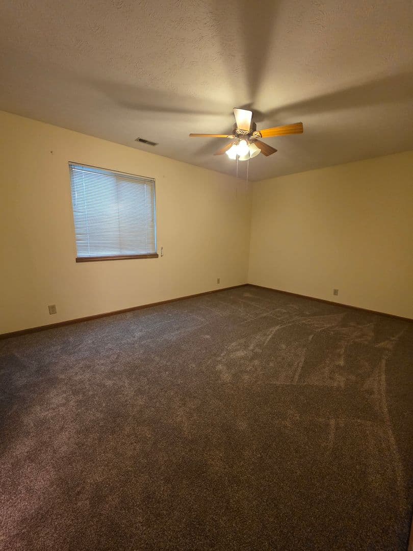 Omaha Apartment: 2665 N 93rd Street