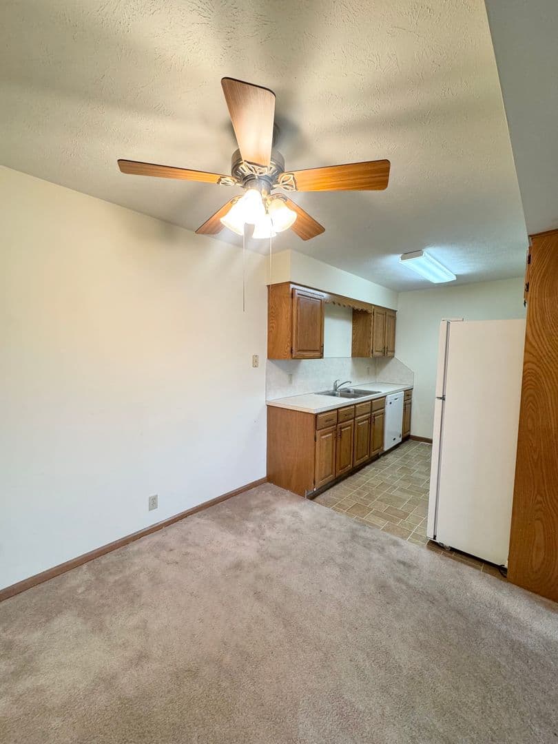 Omaha Apartment: 2675 N 93rd Street