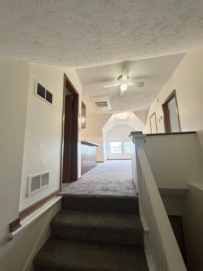 Omaha Apartment: 3628 S 24th Street