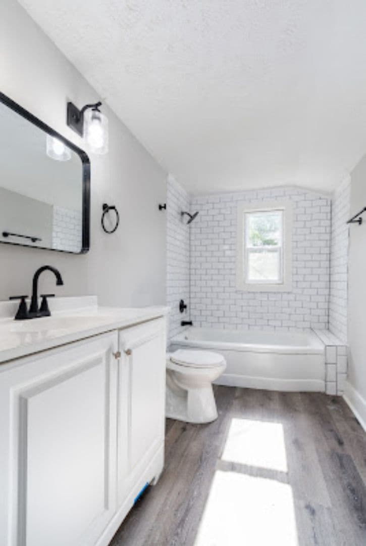 Omaha House: 5411 N 24th Street
