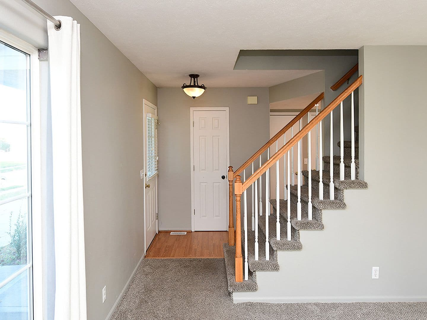 Omaha House: 4413 S 176th Ave