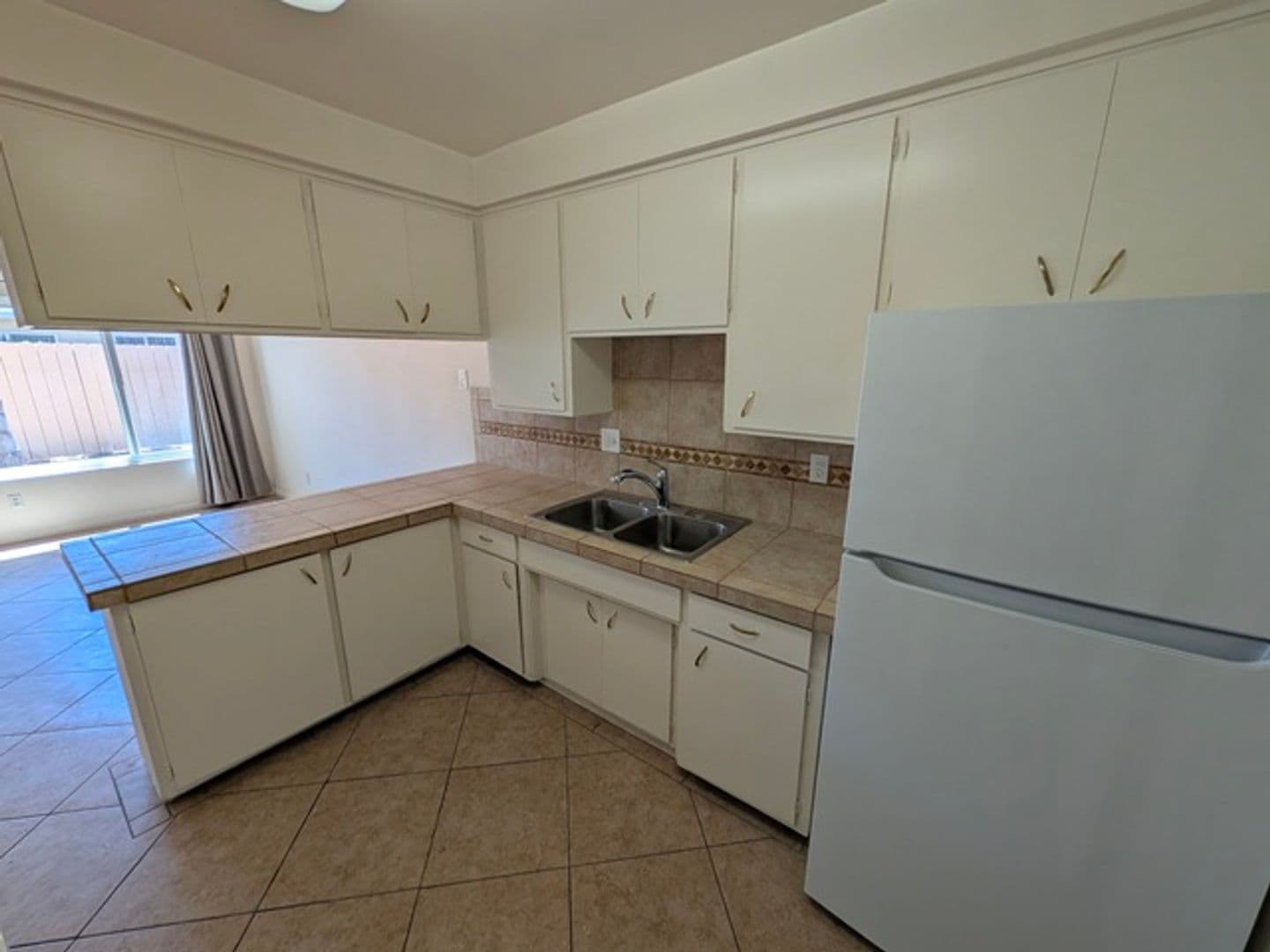 El Cajon Apartment: 801 S. Orange Ave. #C