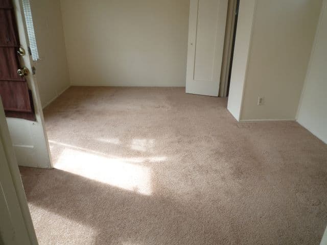 San Diego Apartment: 4651 1/2 Florida St