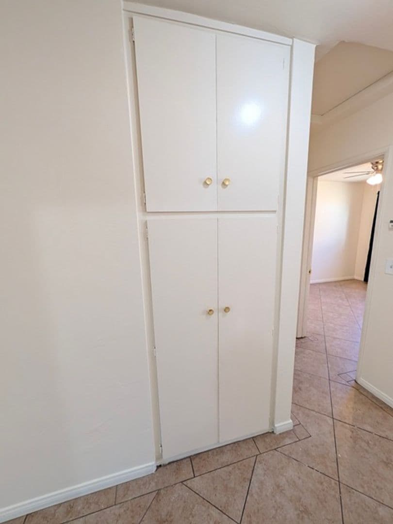 El Cajon Apartment: 801 S. Orange Ave. #C