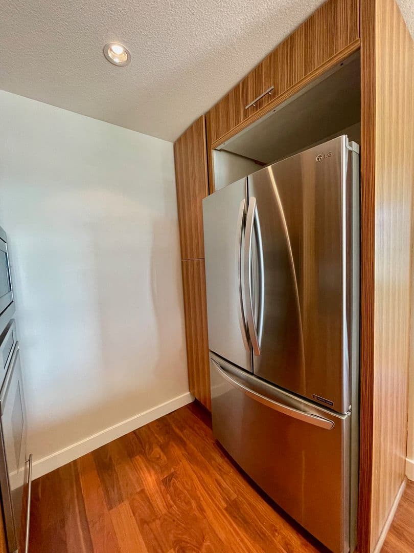 San Diego Condo: 1199 Pacific Hwy #604