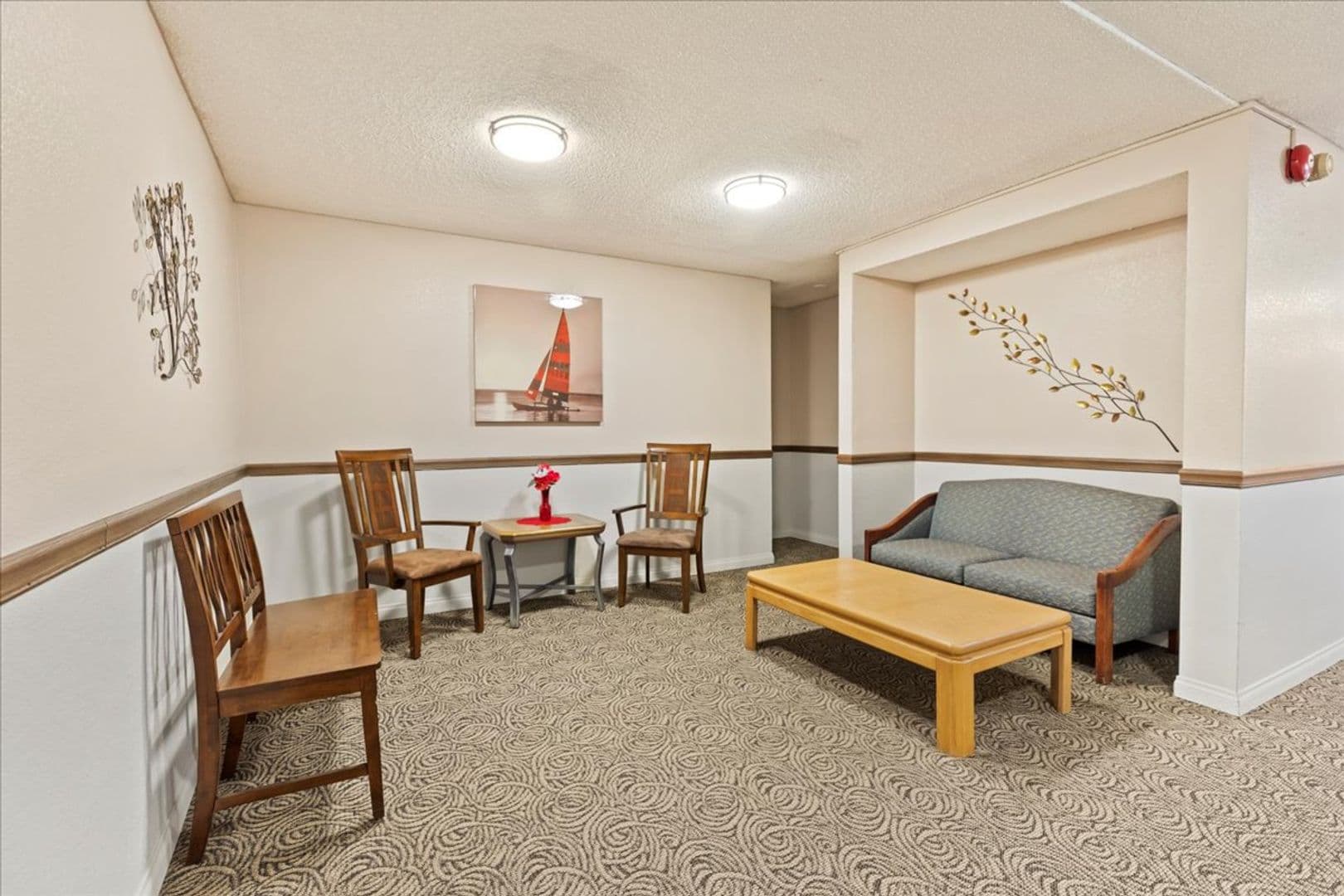 San Diego Condo: 6350 Genesee Avenue  #220