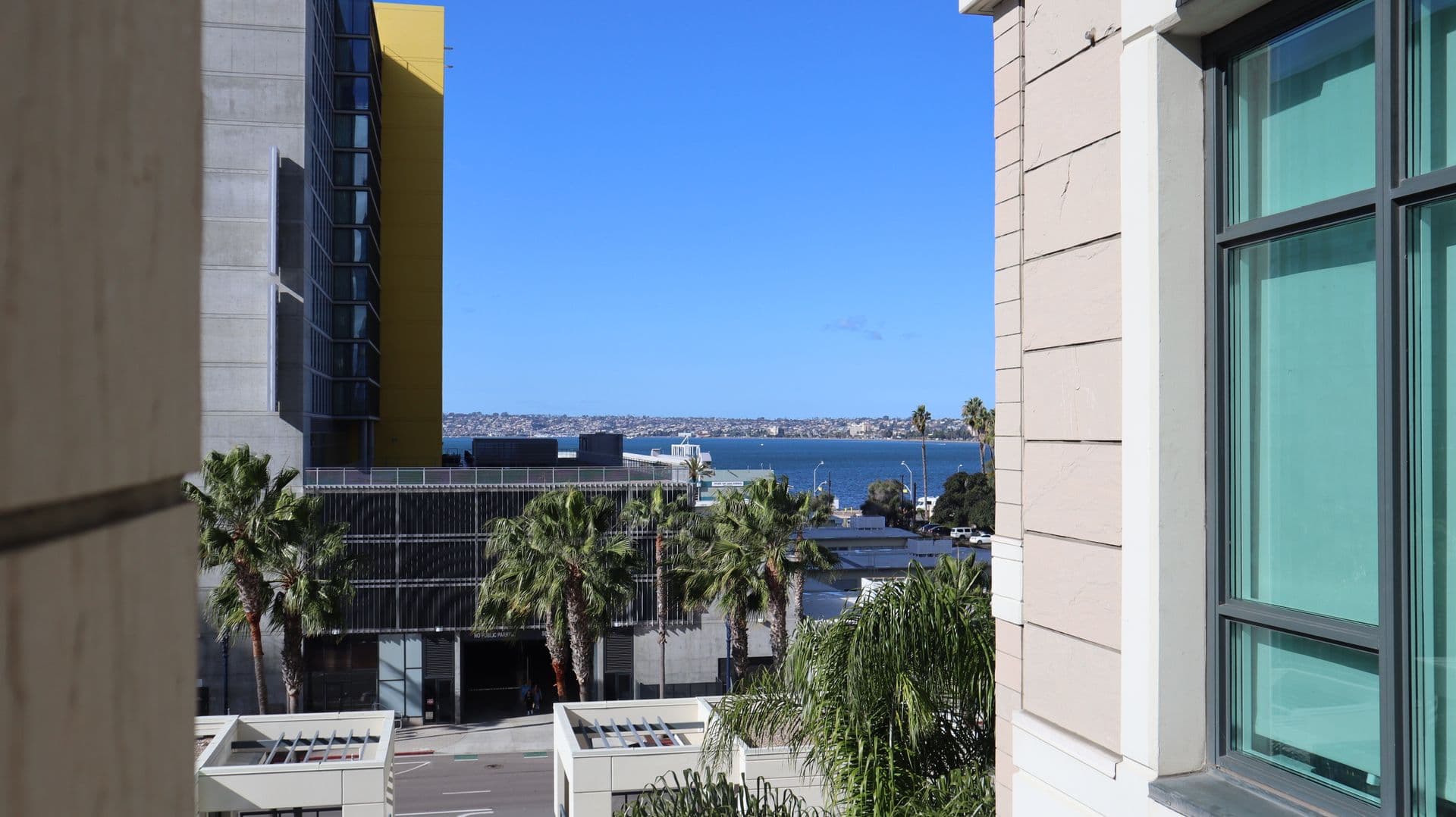 San Diego Condo: 1199 Pacific Hwy #604
